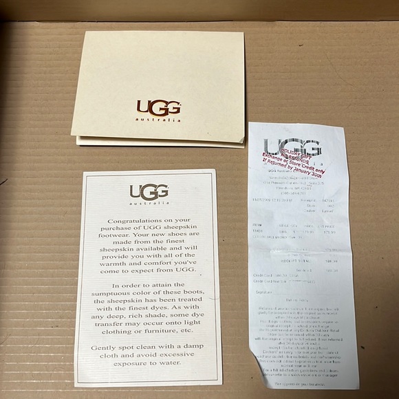 Ugg boots - Picture 4 of 7